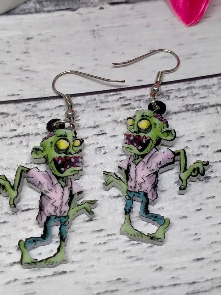 Zombie Earrings - Pink Shirt - Novelty Jewelry